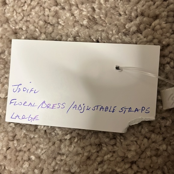 Asymmetrical high-low sundress - Picture 14 of 15